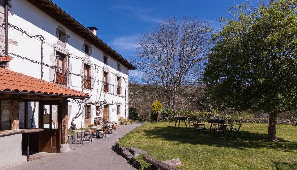 زستوا Casa Rural Restaurante Aranburu المظهر الخارجي الصورة